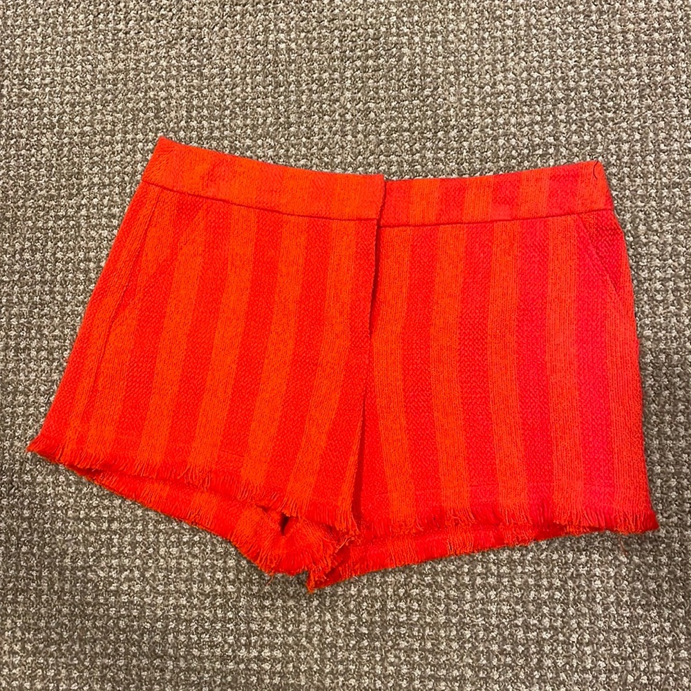 Trina Turk Shorts. Designer shorts. Size 4.